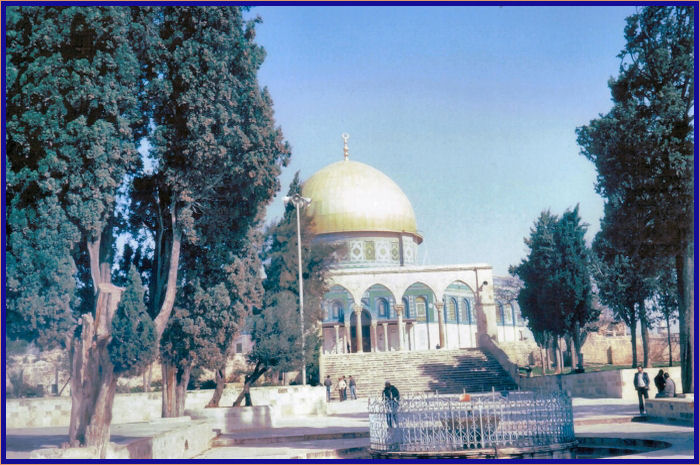 South side steps leading to Dome of the Rock